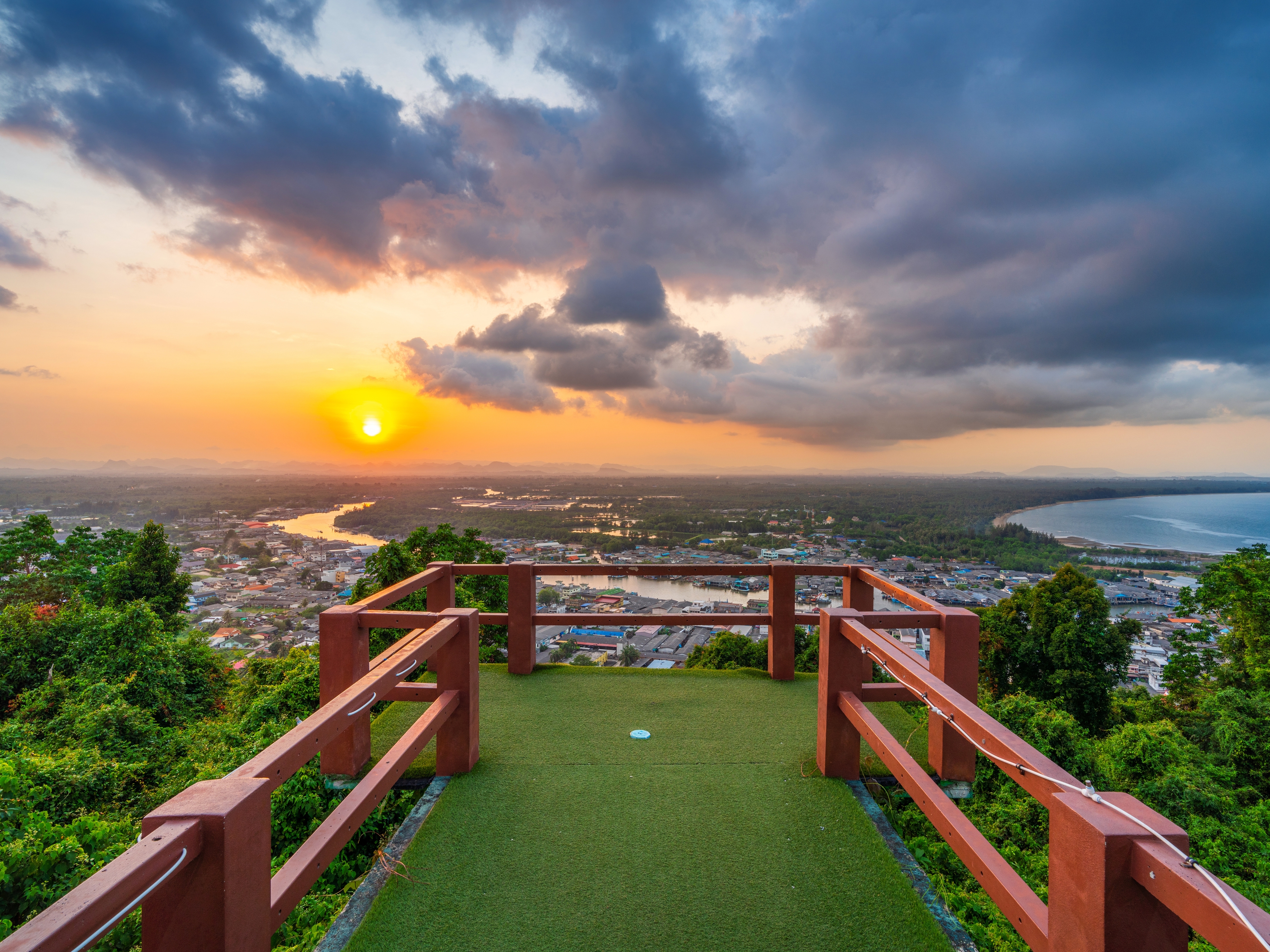 Chumphon Khao Matsee View Point