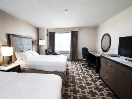 Hilton Fallsview Hotel & Suites