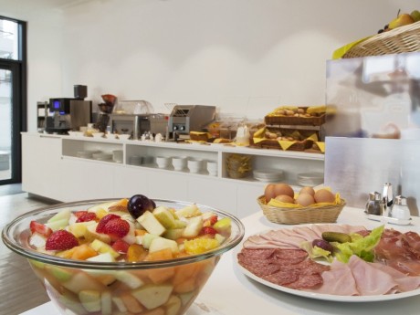 Schweiz, Lugano - City Hotel Frühstück