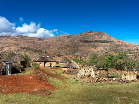 Südafrika_Lesotho_Village_shutterstock©G