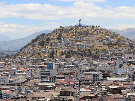 Quito Skyline