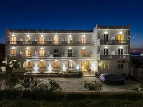 griechenland-paros-hotel nikolas-fassade