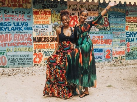 Negril, Women Together