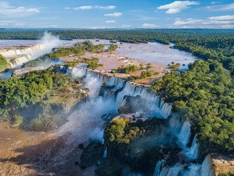Iguazu Wasserfaelle Garganta del Diablo 