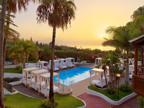 Der Pool im Hotel Jardin Techina
