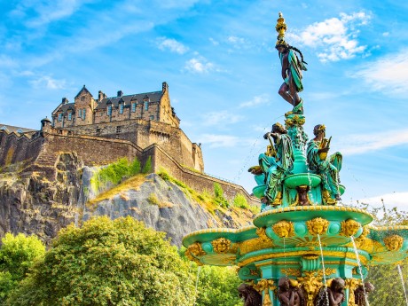 Edinburgh Castle + Ross Fountain