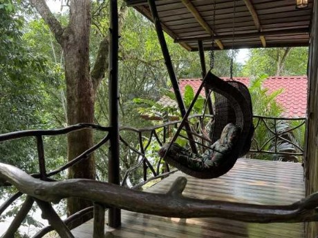 Hotel Pedacito de Cielo - Porch Chairs