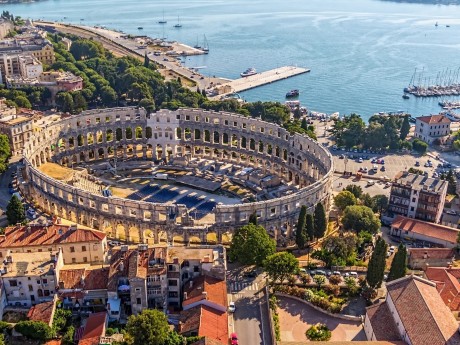 Ausblick auf die Arena von Pula