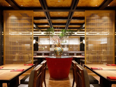 Restaurant, The Sanraku Hotel