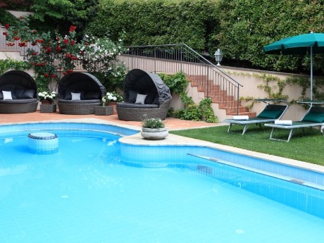 Hotel Pienzenau, Pool