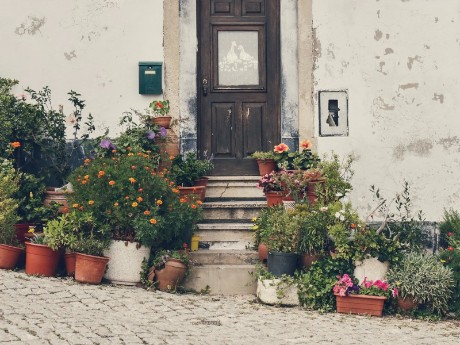 Traditional whitewashed house in Aljezur