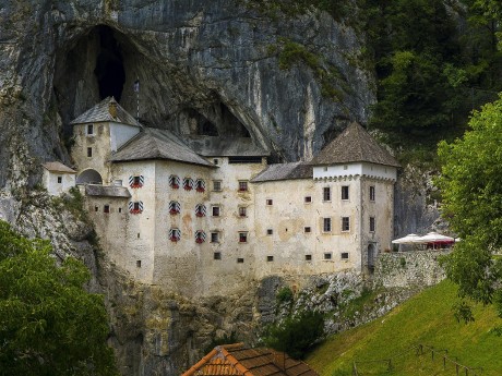 Predjama Castle