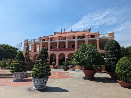 Ho Chi Minh Museum
