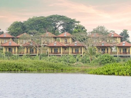 Kur Resort Lanka am See