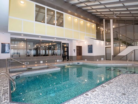 Sandman Signature Calgary - Pool