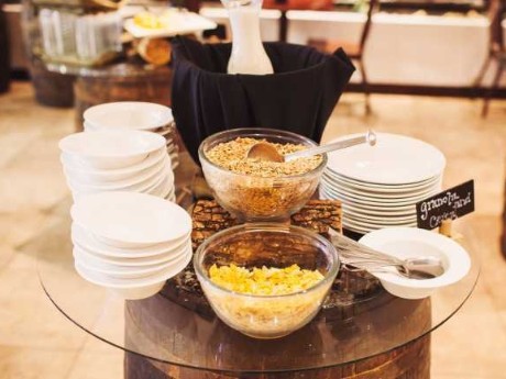 Hotel Presidente San José - Breakfast