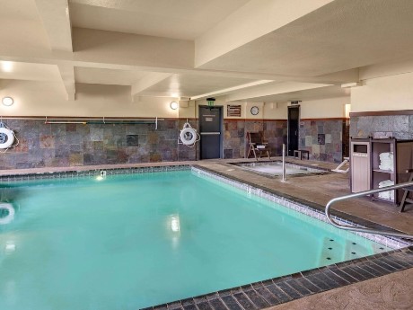Lloyd Hotel Astoria Bayfront - Pool