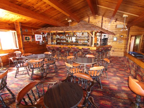 Dalton Trail Lodge - Bar