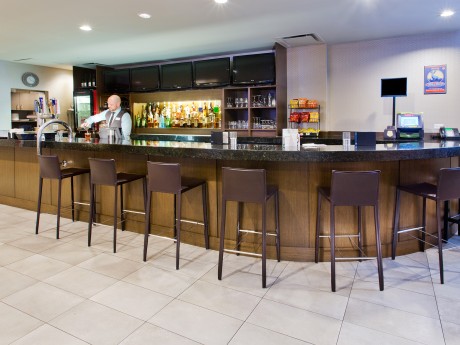 Holiday Inn Vancouver Centre