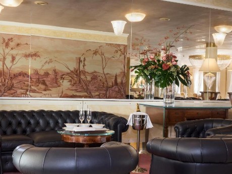 Villa Pace Park Hotel Bolognese, Lobby