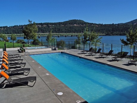 Best Western Plus Hood River Inn - Pool