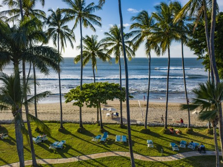 Tamarindo Diria Beach