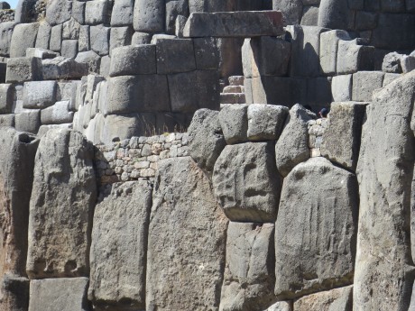 Sacsayhuaman