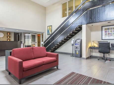 Comfort Inn Timmins - Lobby