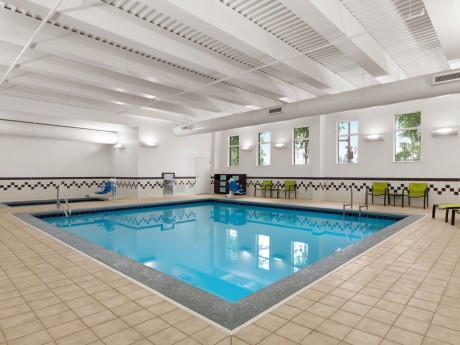 Springhill Suites Fairbanks - Pool
