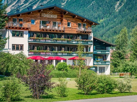 Hotel Föhrenhof Außenansicht 