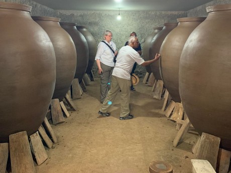 Qvevri - Clay Wine Pots