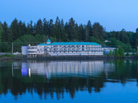 Glen Lyon Inn - exterior