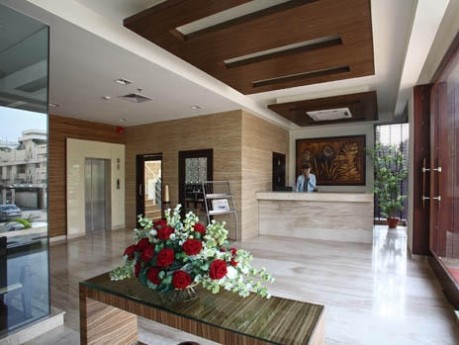 Indus Biznotel_Lobby