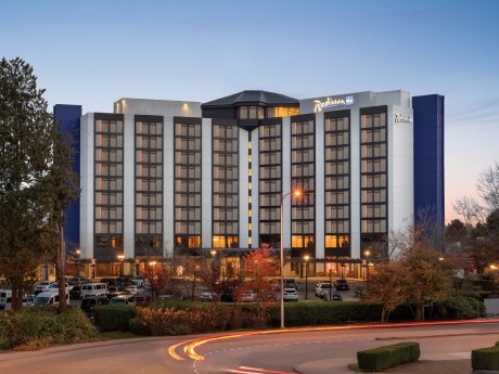 Radisson Blu Vancouver Airport