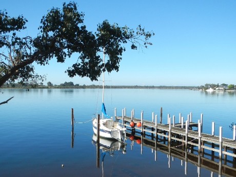 A boat in Metung 