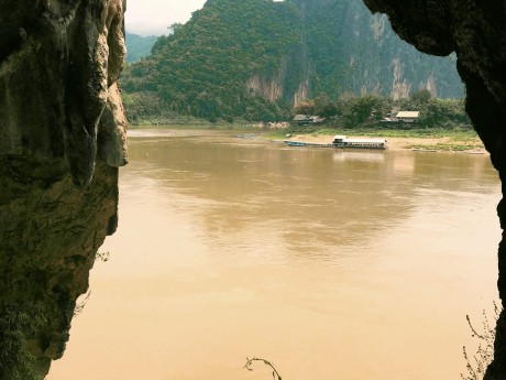 Pak Ou Cave
