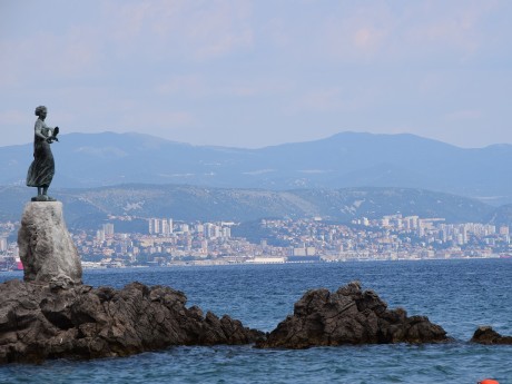 Ausblick auf das Meer und Opatija