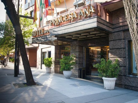 Außenansicht des Hotel Princesa Ana
