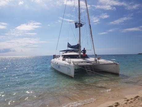 Trinidad - Katamaran, Cayo Iguana,Strand