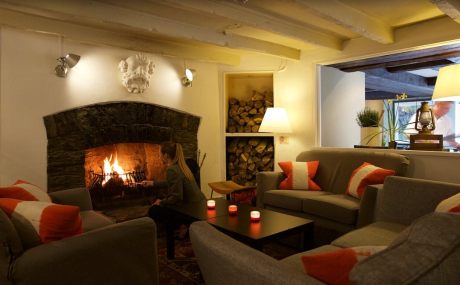 Lugger Hotel Lounge