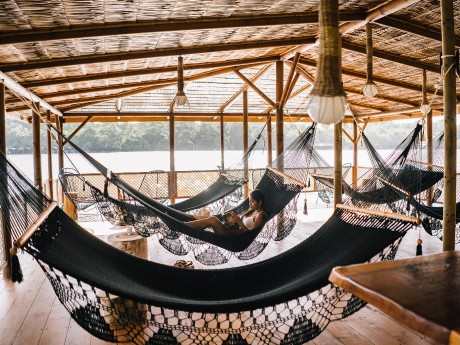 Mawamba Lodge Relaxing area 2