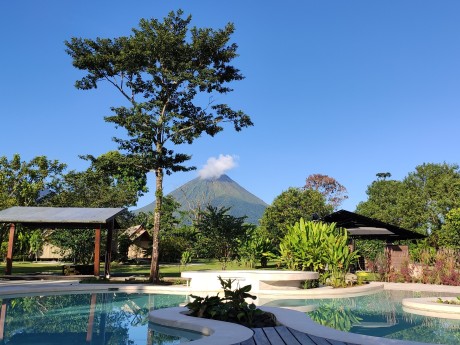 Arenal Glamping - Pool Area