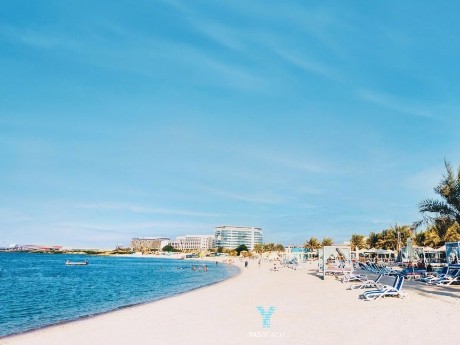 Yas Island Beach Extension