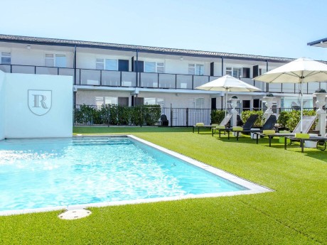 The Regent of Rotorua_Neuseeland_Courtya