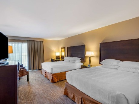 Best Western Plus Hood River Inn - 2 Bed