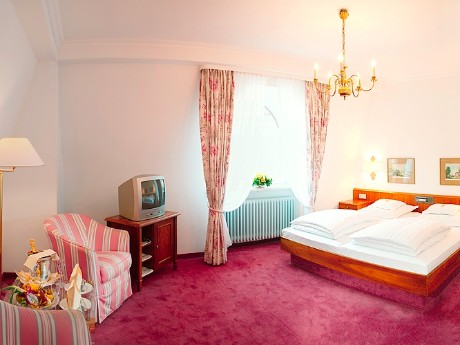 Reutemann & Seegarten_Zimmer