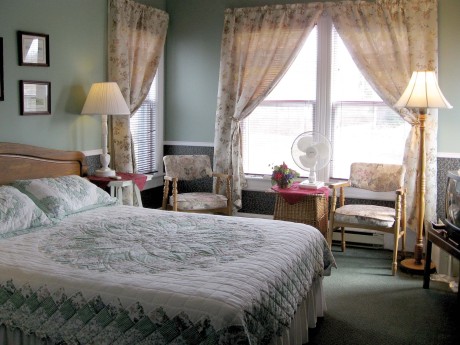 Harbourview Inn