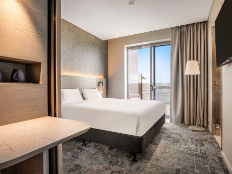 Holiday Inn Express Sunshine Coast _Room