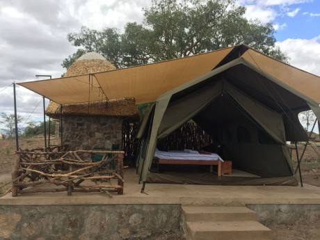 Uganda_across Africa-Kidepo Savannah Lod