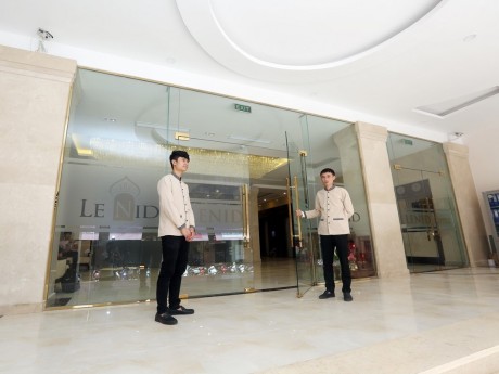 Willkommen im Lenid Hotel Tho Nhuom